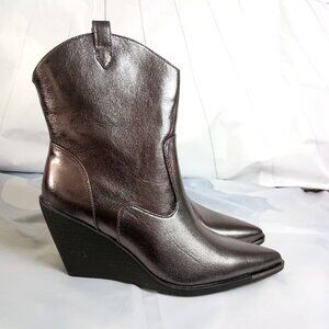 Rampage Sigrid Women’s Western Wedge Boots Gunmetal Size 10 NEW Pull-On
